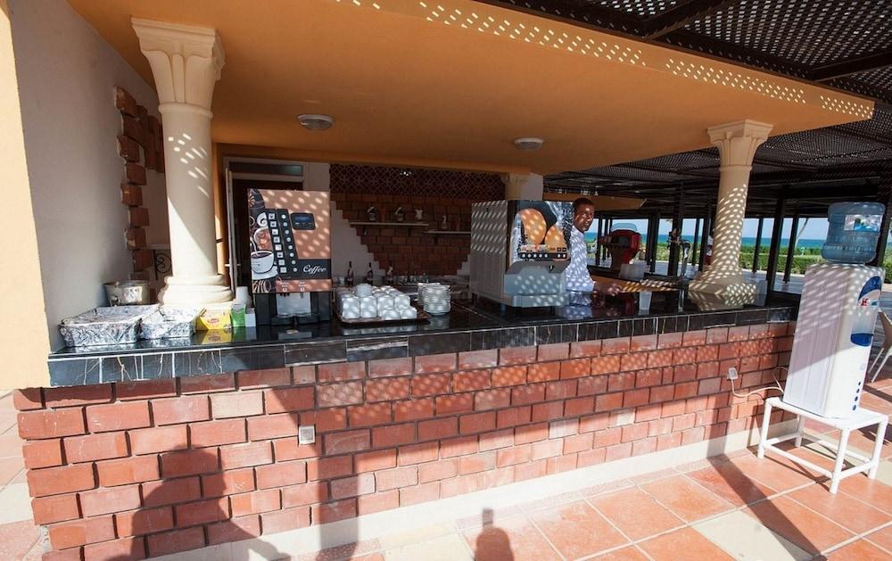 Hotel Nour Palace Resort & Thalasso マーディア エクステリア 写真